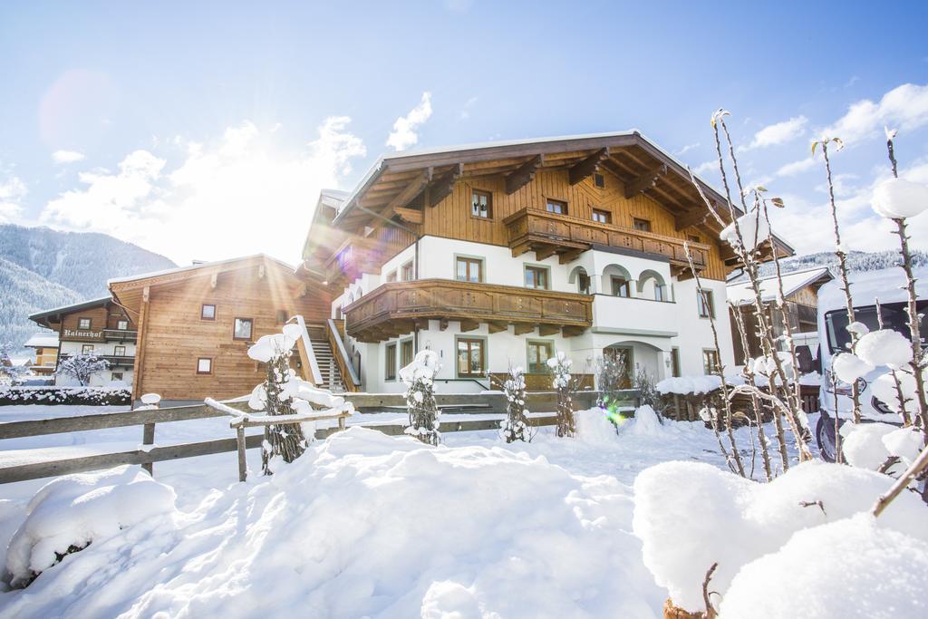 Ausserraingut Flachau Pokoj fotografie